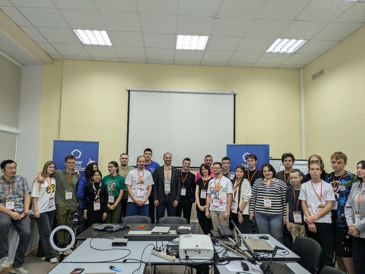 Эксперты ВНИИР провели профориентационную встречу с участниками Летней Космической Школы - 2024