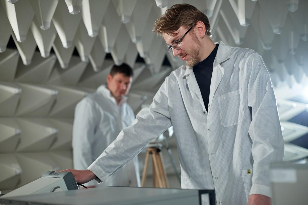 Работа в радиоэлектронной отрасли становится престижной