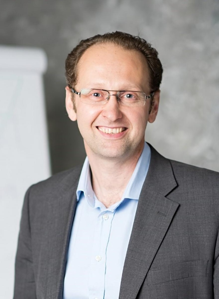 foto_spikera.jpg foto_spikera.jpg